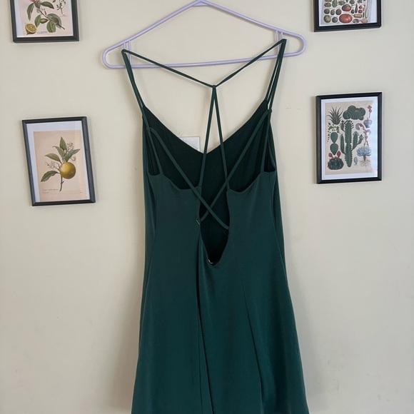 🧚♂️3/25🧚♂️ ARITZIA DRESS OPEN BACK - Picture 2 of 3